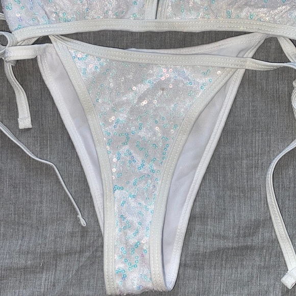 white sequin high-leg triangle bikini set - Picture 3 of 5